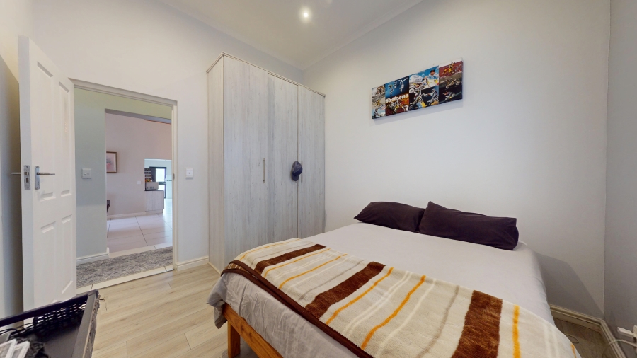 3 Bedroom Property for Sale in Berg En Dal Western Cape